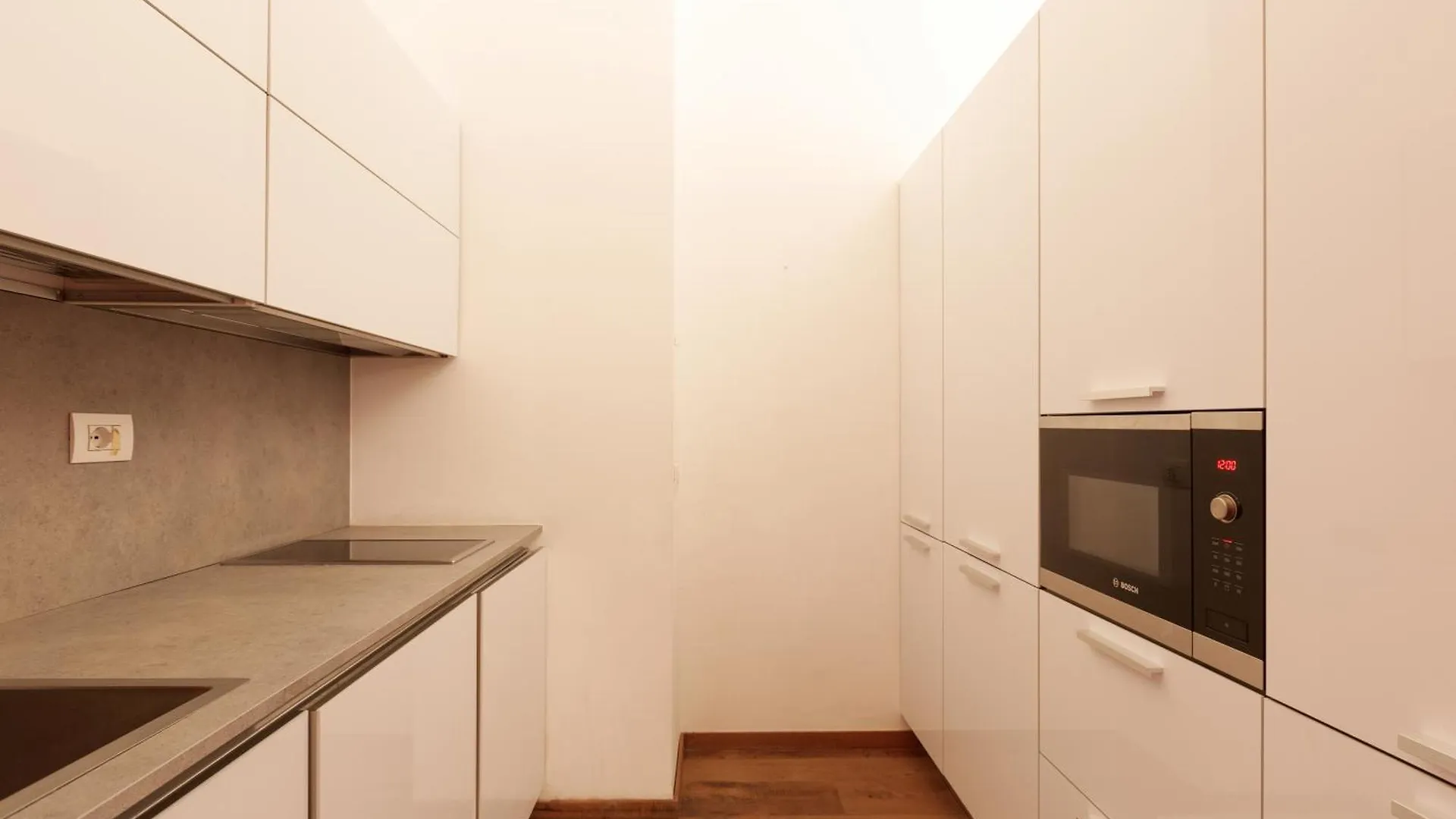 아파트 Modern Studio 280M From Arco Della Pace! 밀라노 이탈리아
